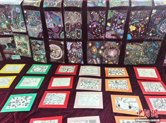 �W(xu��)�����ڡ�΢��ҕ�硱�n���τ�(chu��ng)������Ʒ����ʯ���� �z