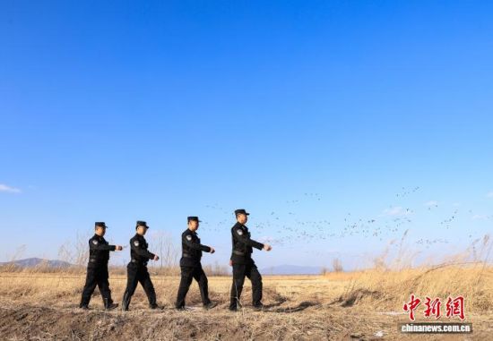 Ȧ��߅�zվ����Ȧ�Ӵ���B��Ϣ��Ѳ߉����־�| �z